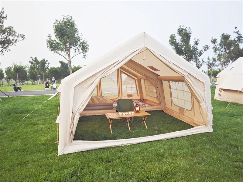 Exposed inflatable air frame and open entrance on a modular 9 plus 9 tent